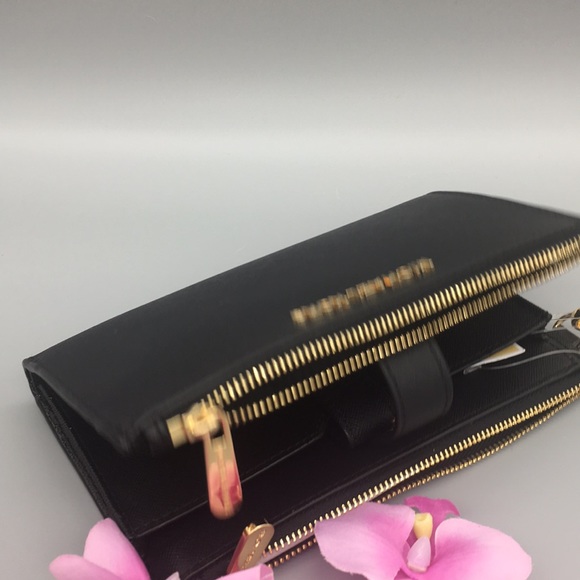 Michael Kors Jet Set Travel Double Zip Wristlet - Picture 6 of 8